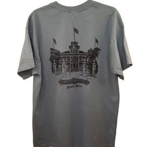 Hanes| Iolani Palace Graphic Tshirt Size L